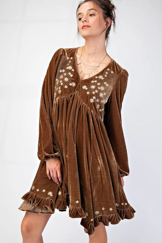 set the spark embroidered velvet dress - mocha