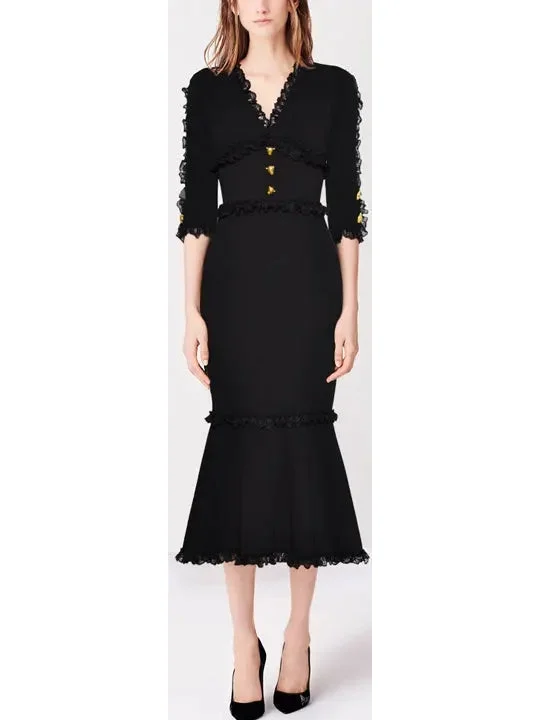 Black Short-Sleeve Midi Dress Comfortable Knitwear Midi Dress