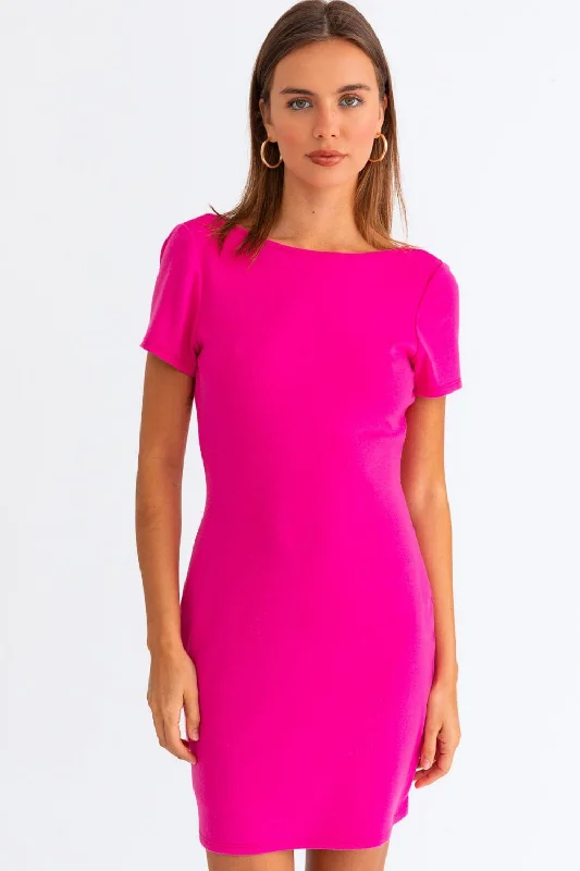 Le Lis Short Sleeve Low Back Mini Dress Elegant Mini Dress with Pleats